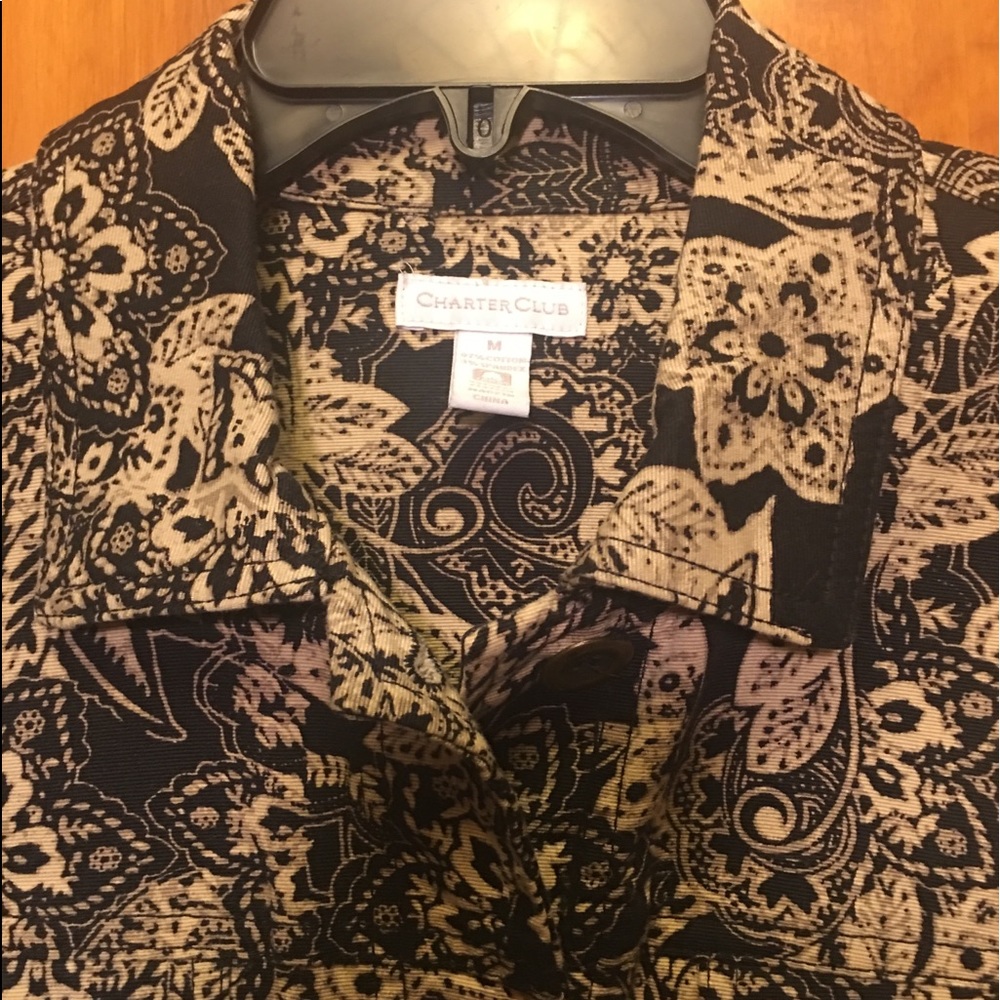 CHARTER CLUB JACKET Jean jacket style, light weight.